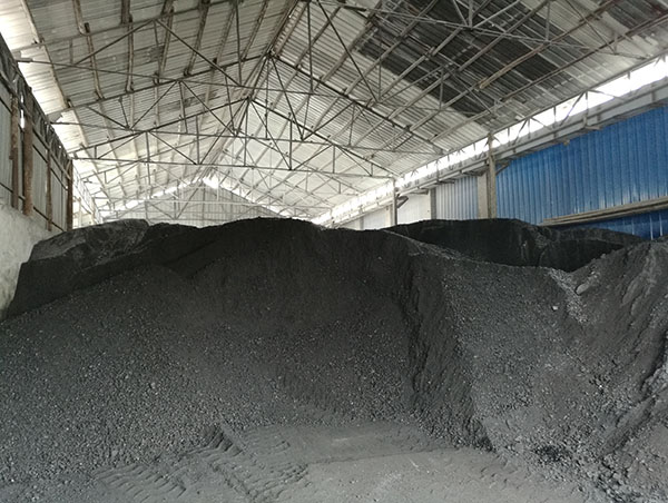 四川碳酸鈣廠(chǎng)家原材料-無(wú)煙煤